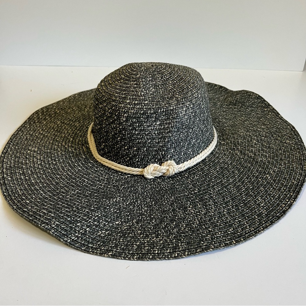 Banana Republic Black Straw Wide Brim Sun Hat with Cream Rope